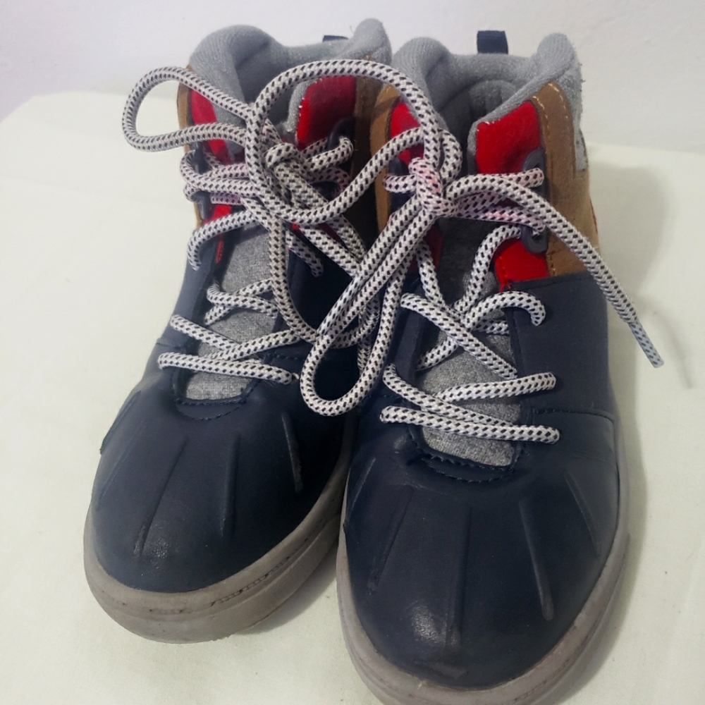 Carter's sneakers
